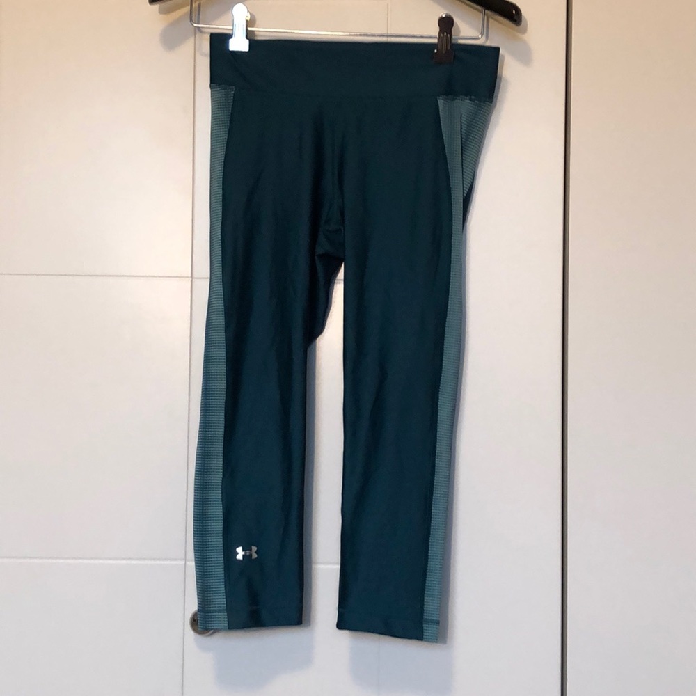 Under Armour compression tights